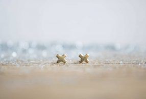 X Pendientes / Earrings X Pendientes / Earrings