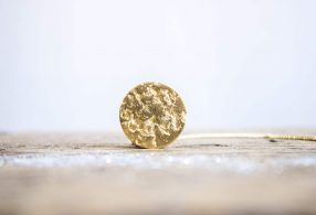 Luna Llena (Gran) Colgante / Necklace Luna Llena (Gran) Colgante / Necklace