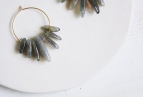 Pendientes Estallido primavera minerales Labradorita Pendientes Estallido primavera minerales Labradorita