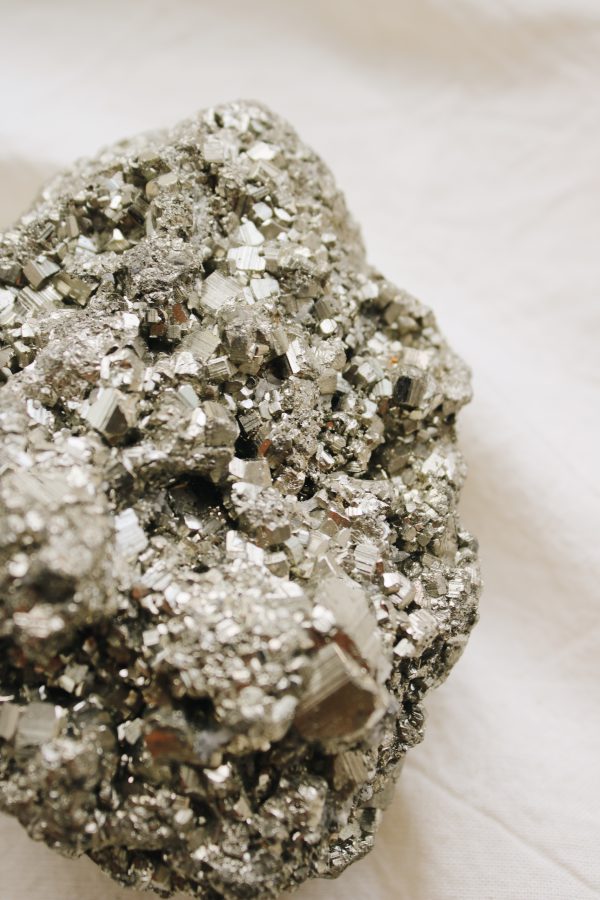 Pirita mineral Selected Crystals Fauna y Flora