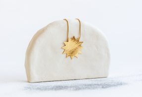 Colgante sol dorado Julio Verne Fauna y Flora Colgante sol dorado Julio Verne Fauna y Flora