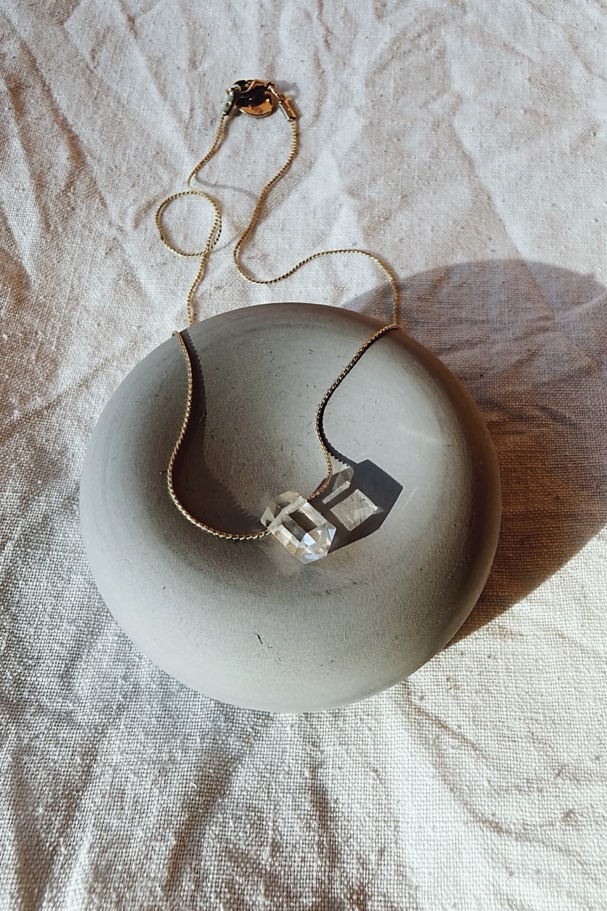 Colgante Cuarzo transparente energia Artemis Fauna y Flora