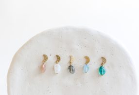 Pendientes Luna y piedras colores Fauna y Flora Ofelia Pendientes Luna y piedras colores Fauna y Flora Ofelia