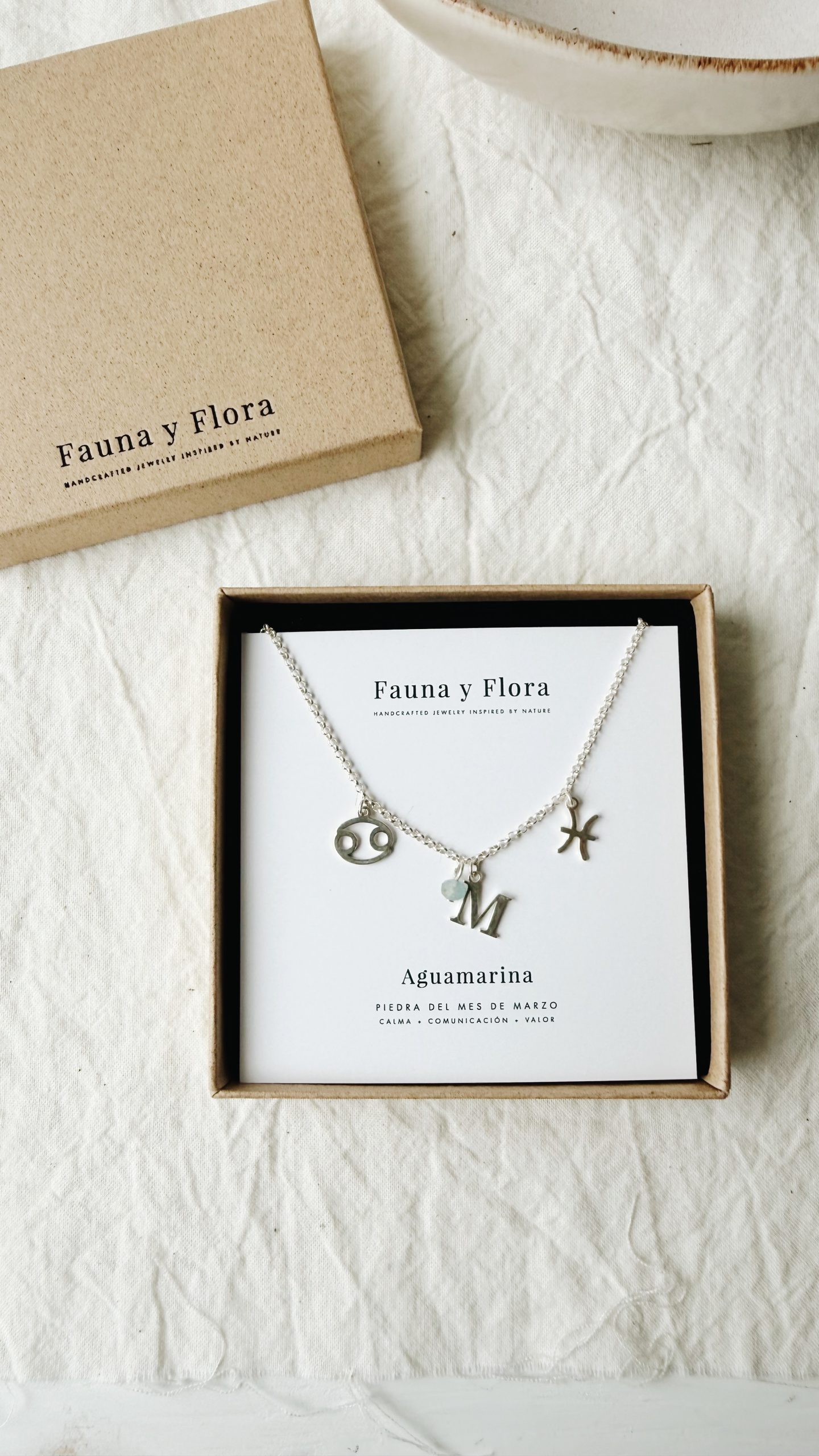 Collar personalizado signos zodiaco iniciales y piedras Fauna y Flora